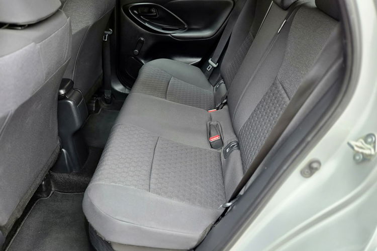 Toyota Yaris 1.5 Hybrid 116 KM COMPORT, Salon PL, I WŁ, Serwis ASO, bezwypadkowy f.vat zdjęcie 15