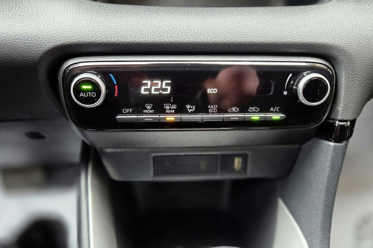 Toyota Yaris 1.5 Hybrid 116 KM COMPORT, Salon PL, I WŁ, Serwis ASO, bezwypadkowy f.vat zdjęcie 24