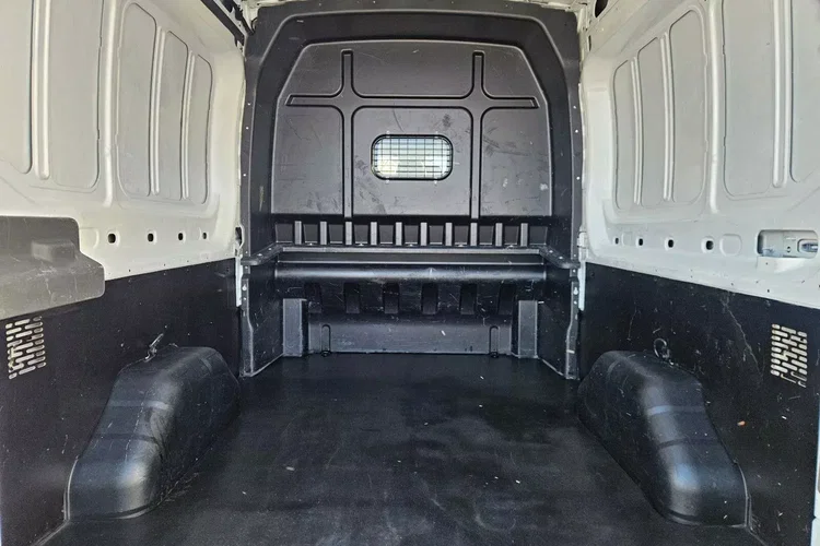 Ford transit L3H2 89999zł NETTO Brygadówka 6 osób 2.0TdCi/131KM zdjęcie 18