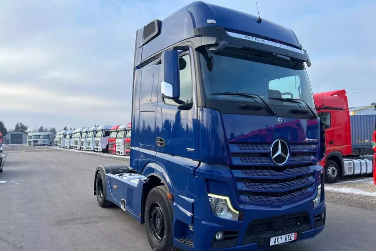 Mercedes ACTROS MP5 zdjęcie 4
