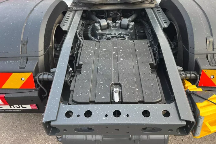 Mercedes ACTROS L GIGA prokontraktowy zdjęcie 9