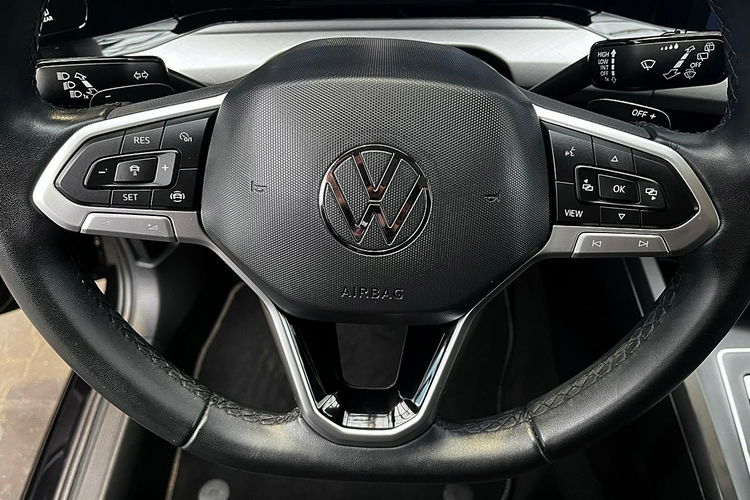 Volkswagen Golf 1, 5 AUTOMAT+ACC+Led+Navi+Kamera GWARANCJA I-wł Krajowy BEZWYPAD F23% 4x2 zdjęcie 15