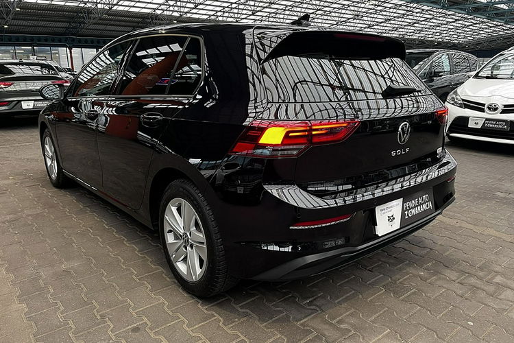 Volkswagen Golf 1, 5 AUTOMAT+ACC+Led+Navi+Kamera GWARANCJA I-wł Krajowy BEZWYPAD F23% 4x2 zdjęcie 77