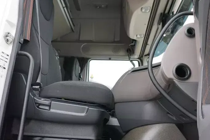 DAF 106 / 480 / EURO 6 / ACC / SUPER SPACE CAB zdjęcie 8