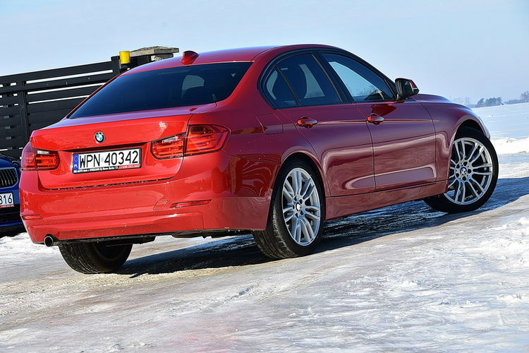 BMW 320 D 163Km Navi Xenon Led Skóra Gwarancja zdjęcie 17
