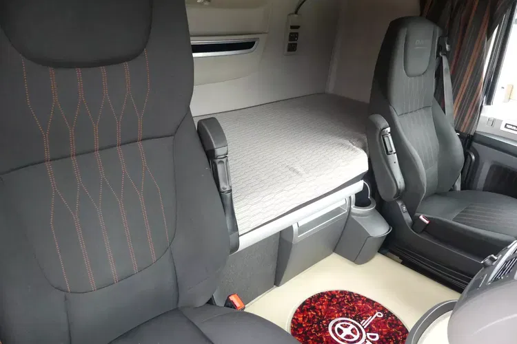 DAF XF 106.480 / EURO 6 / ZESTAW PRZEJAZDOWY / TANDEM / zdjęcie 27