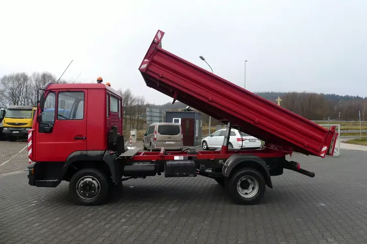 MAN LE 8.180 / 3- STRONNA WYWROTKA / BLOKADA MOSTU / zdjęcie 2