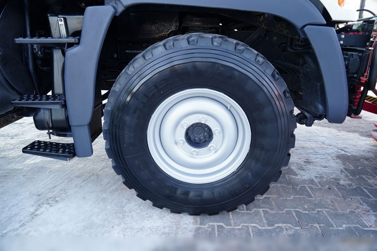 Mercedes UNIMOG  U300 / 4X4 / WYWROTKA 3 STRONNA / PŁUG / KOMUNALNY / HYDROZŁĄCZA / EPS + SPRZĘGŁO  zdjęcie 24