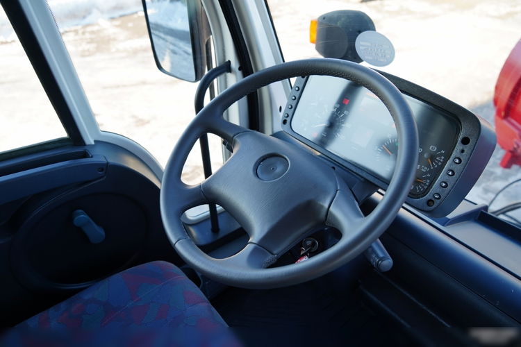 Mercedes UNIMOG  U300 / 4X4 / WYWROTKA 3 STRONNA / PŁUG / KOMUNALNY / HYDROZŁĄCZA / EPS + SPRZĘGŁO  zdjęcie 30