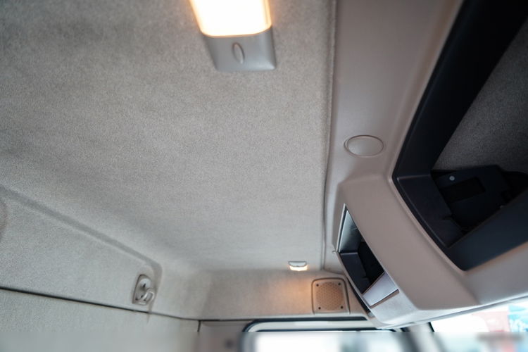 DAF LF 250 / 4X2 / SKRZYNIOWY - 7.30 + HDS HYVA HB 150XE3 / STEROWANIE RADIOWE / ROTATOR / MAX UDŹWIG: 5200 KG / EURO 6  zdjęcie 46