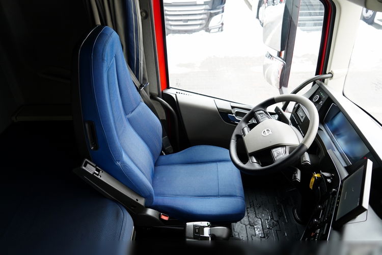 Volvo FH 460 / ZESTAW TANDEM / 120 M3 / PRZEJAZDOWY / I-SAVE / KLIMATYZACJA POSTOJOWA / OŚ PODNOSZONA / OŚ SKRĘTNA / PLANDEKA ZBROJONA  zdjęcie 53