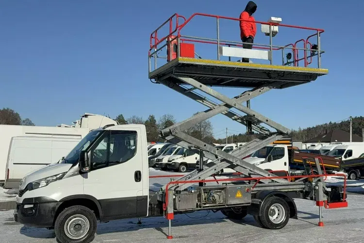 Iveco Zwyżka Podnośnik Nożycowy Franke FHB 6.3 Platforma Serwisowa zdjęcie 3