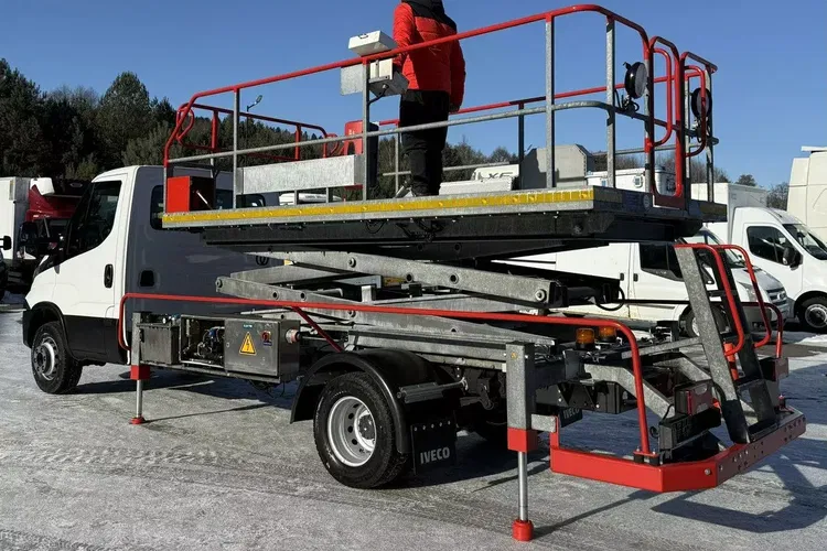 Iveco Zwyżka Podnośnik Nożycowy Franke FHB 6.3 Platforma Serwisowa zdjęcie 8