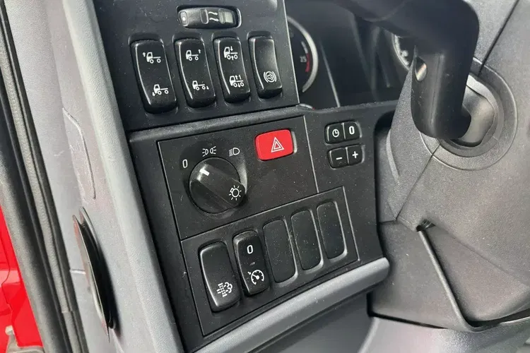 Scania R410 E6 4x2 Retarder Klima Postojowa Low deck / Mega zdjęcie 23