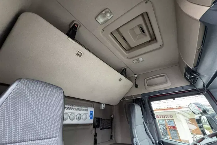 Scania R410 E6 4x2 Retarder Klima Postojowa Low deck / Mega zdjęcie 31