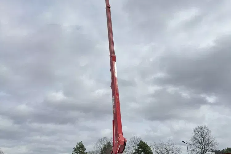 Nissan Cabstar zdjęcie 2