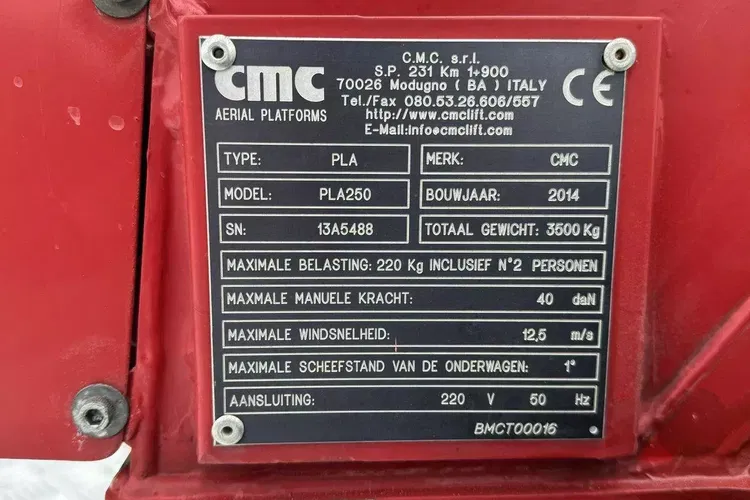 Nissan Cabstar zdjęcie 8