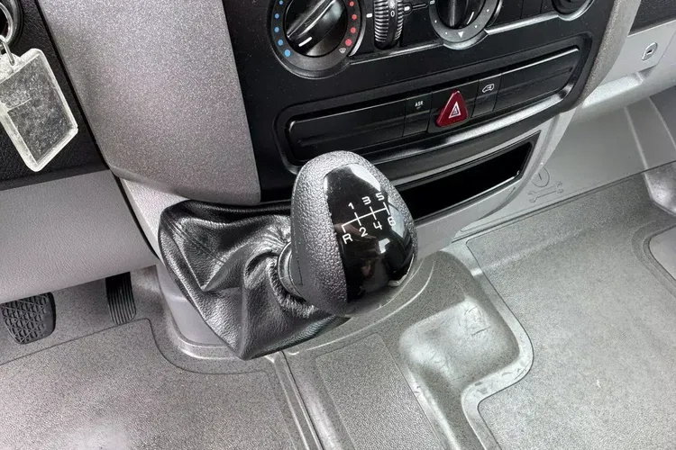 Mercedes Sprinter zdjęcie 25