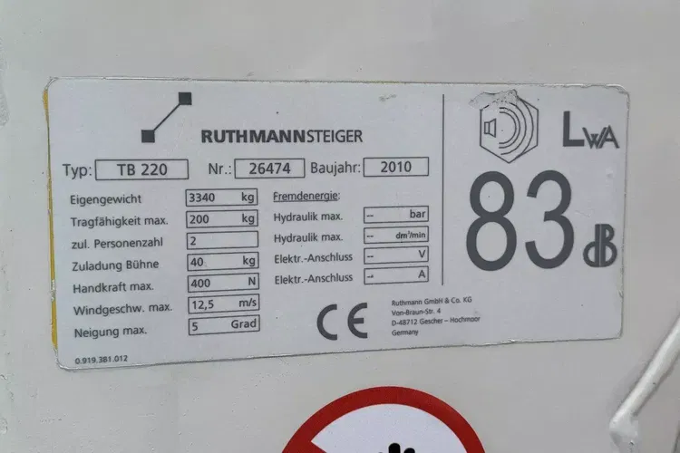 Mercedes Sprinter zdjęcie 9