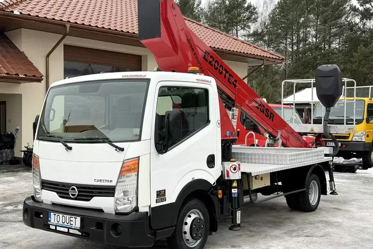 Nissan Cabstar zdjęcie 1