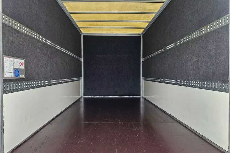 Volkswagen Crafter 79999zł NETTO Kontener 8 ePAL 2.0 TDi/140KM zdjęcie 15