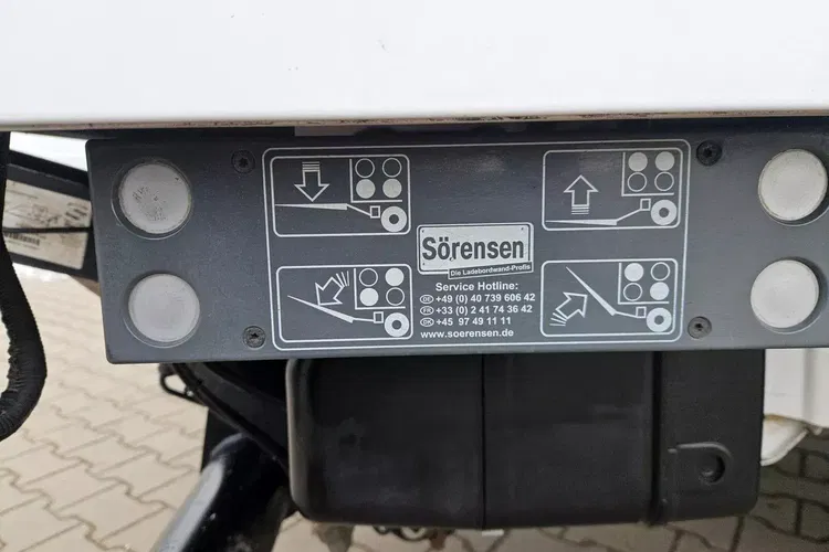 Volkswagen Crafter 79999zł NETTO Kontener 8 ePAL 2.0 TDi/140KM zdjęcie 17