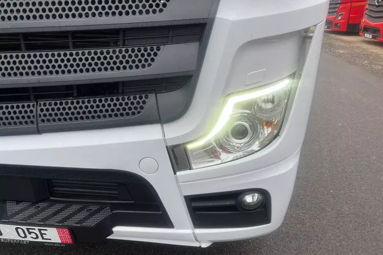 Mercedes ACTROS MP5 zdjęcie 14