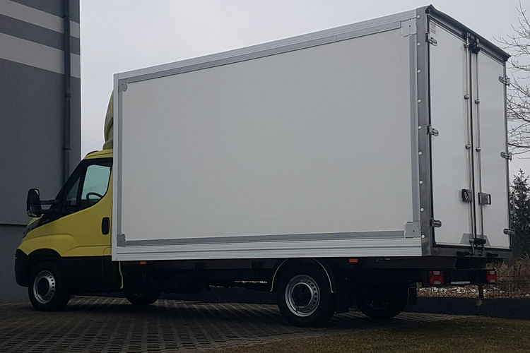 Iveco Daily 8EP KONTENER 4.15x2.22x2.21 KLIMA KRAJOWY 35S12 zdjęcie 28