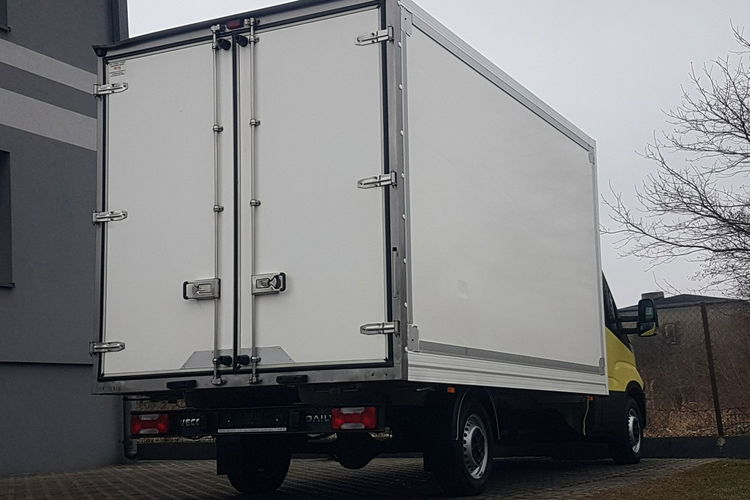 Iveco Daily 8EP KONTENER 4.15x2.22x2.21 KLIMA KRAJOWY 35S12 zdjęcie 29