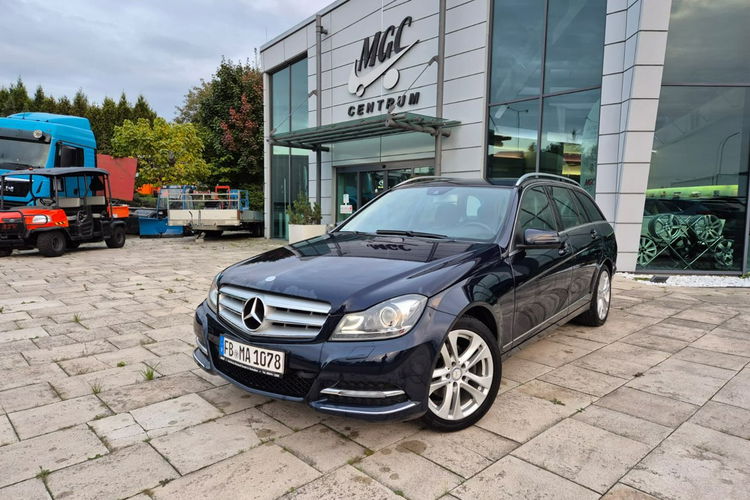 C 200 Mercedes-Benz Klasa C 200 CGI Automatik BlueEFFICIENCY Avantgarde zdjęcie 2