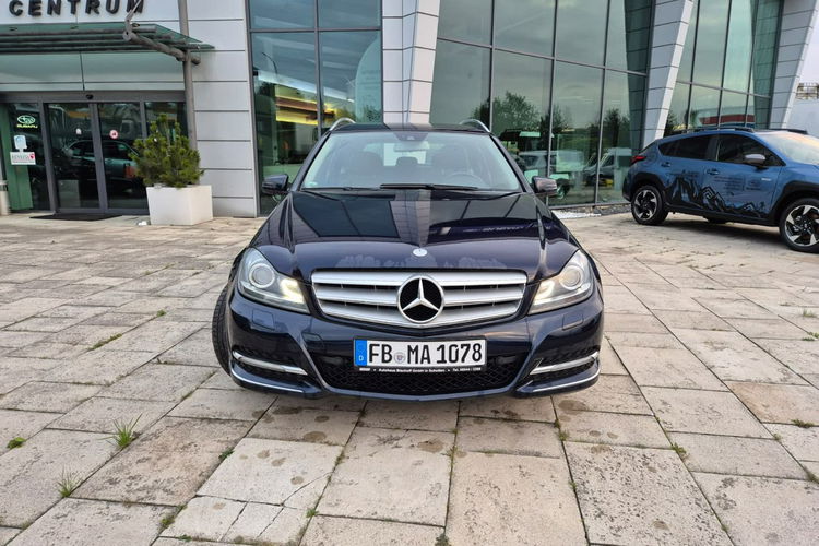 C 200 Mercedes-Benz Klasa C 200 CGI Automatik BlueEFFICIENCY Avantgarde zdjęcie 4