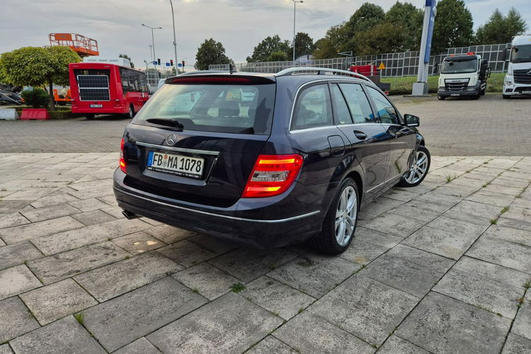 C 200 Mercedes-Benz Klasa C 200 CGI Automatik BlueEFFICIENCY Avantgarde zdjęcie 9