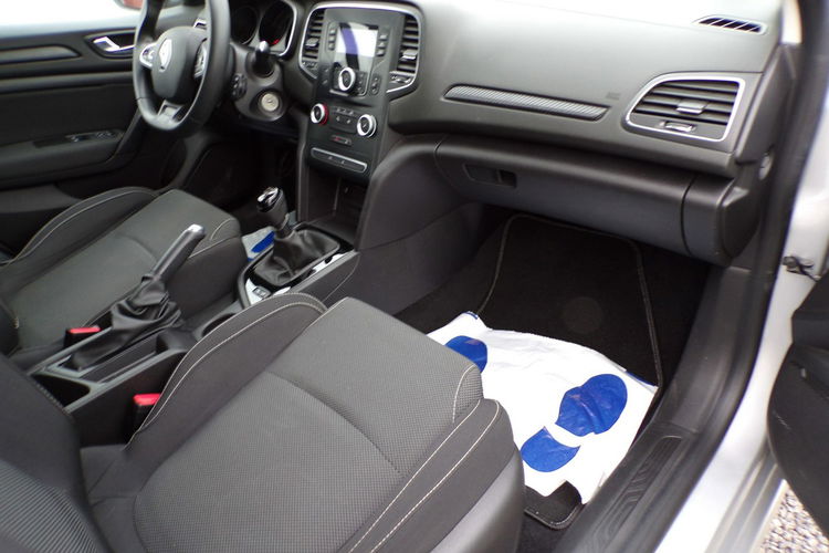 Renault Megane Gwarancja /LED /1.3 /115KM /2019r/82000Km zdjęcie 18