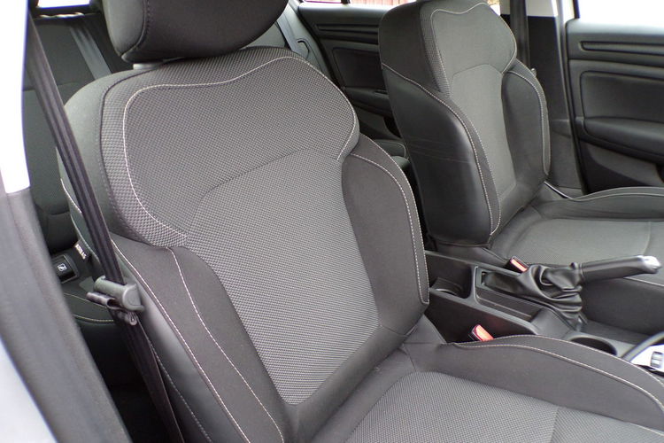 Renault Megane Gwarancja /LED /1.3 /115KM /2019r/82000Km zdjęcie 20