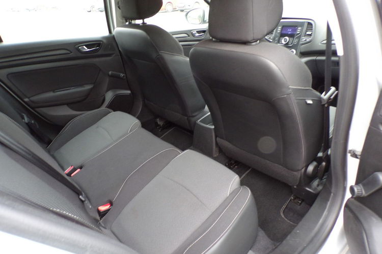 Renault Megane Gwarancja /LED /1.3 /115KM /2019r/82000Km zdjęcie 22