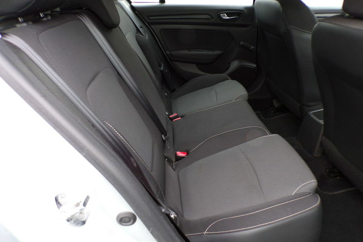 Renault Megane Gwarancja /LED /1.3 /115KM /2019r/82000Km zdjęcie 23