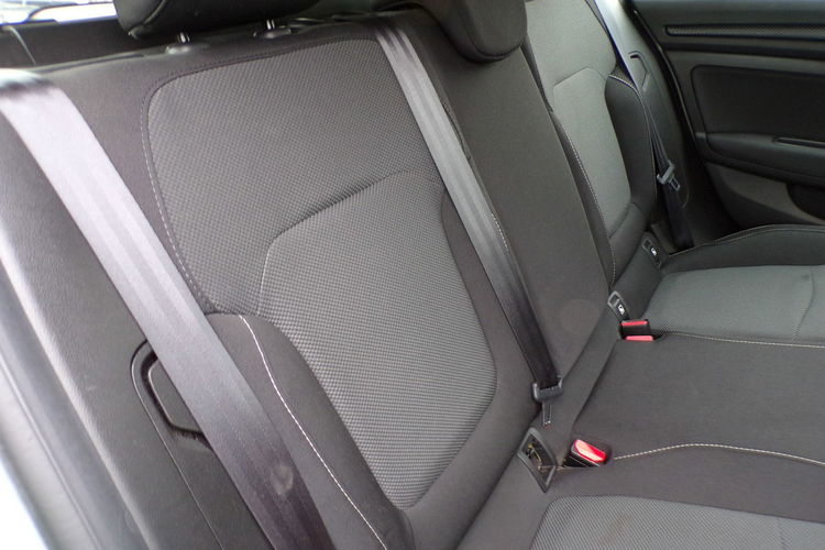 Renault Megane Gwarancja /LED /1.3 /115KM /2019r/82000Km zdjęcie 24