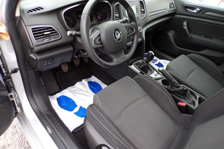 Renault Megane Gwarancja /LED /1.3 /115KM /2019r/82000Km zdjęcie 25