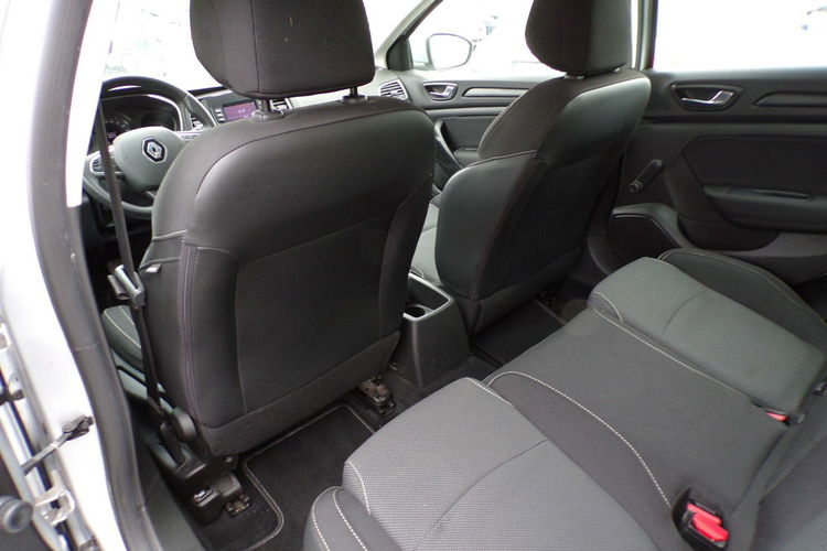 Renault Megane Gwarancja /LED /1.3 /115KM /2019r/82000Km zdjęcie 28