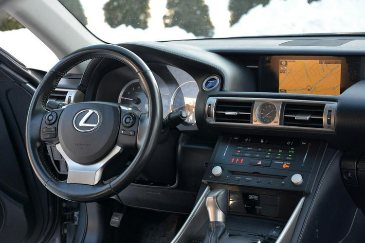 IS IS300H Duża Navi Skóry Wentyl. Kamera Ledy Xenon Alu17 Aso Lexus zdjęcie 23