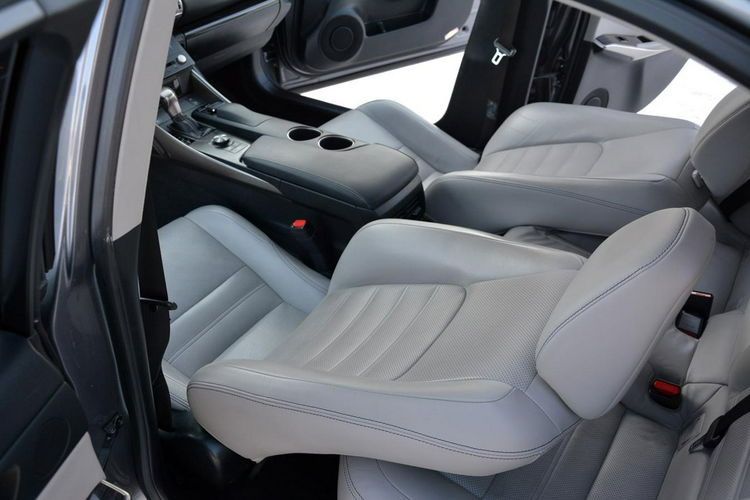 IS IS300H Duża Navi Skóry Wentyl. Kamera Ledy Xenon Alu17 Aso Lexus zdjęcie 24