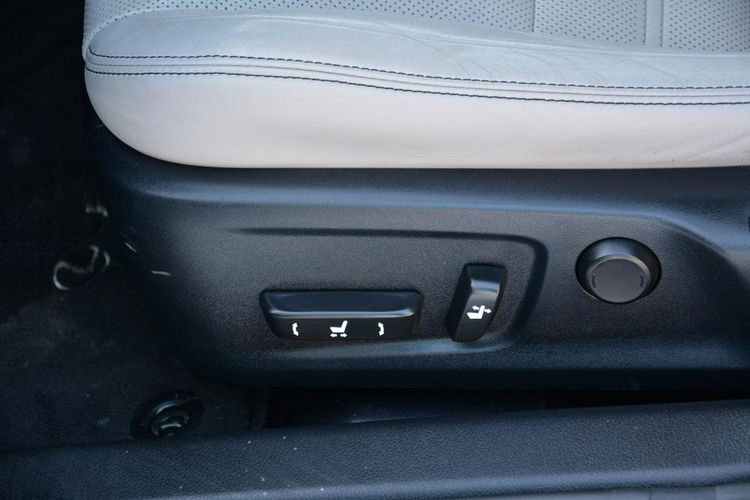 IS IS300H Duża Navi Skóry Wentyl. Kamera Ledy Xenon Alu17 Aso Lexus zdjęcie 35