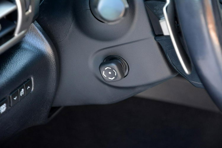 IS IS300H Duża Navi Skóry Wentyl. Kamera Ledy Xenon Alu17 Aso Lexus zdjęcie 36