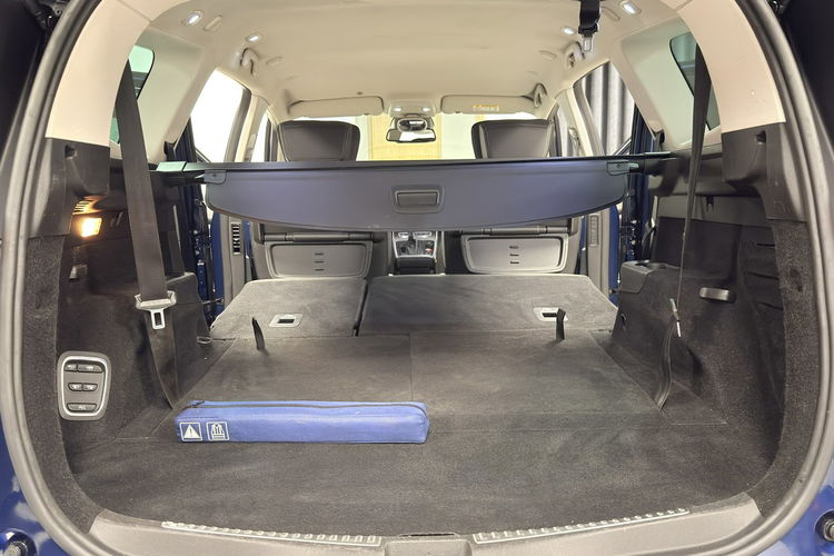 Renault Grand Scenic 1.6 DCi 160KM INITIALE PARIS BOSE Komfortsitze 7-osób KeyLess AUTOMAT zdjęcie 27