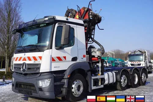 Mercedes Antos 3240 8x2 / HDS Tajfun L170Z3 / pilot / rotator / 3 osie skrętne
