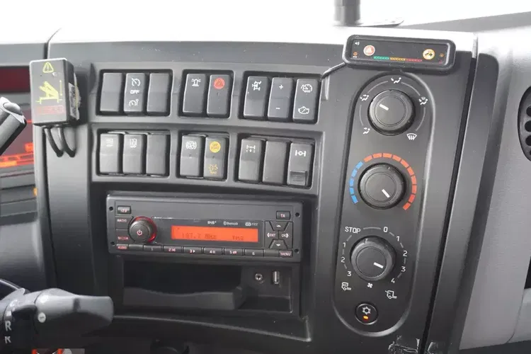 Renault C280 DTI 8 / HDS Fassi F135A.22 / Pilot / Rotator / Platforma 15 EPAL / 8 szt. zdjęcie 24