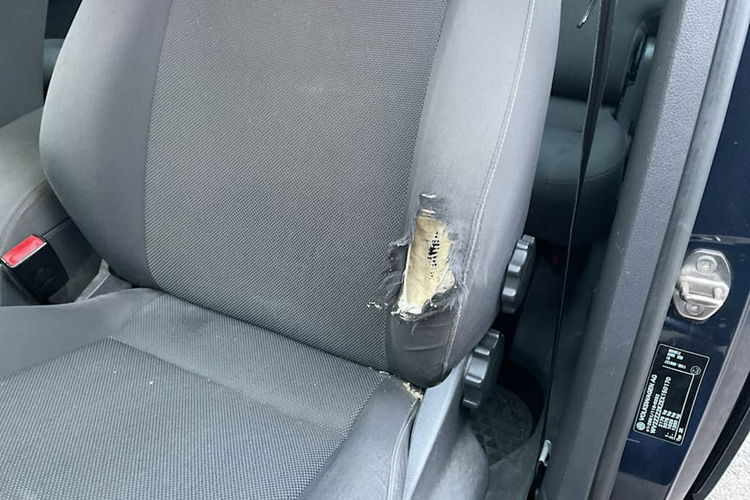 Volkswagen Caddy 2.0 MPI 109 KM 5 osobowy 2014 r cena export zdjęcie 10