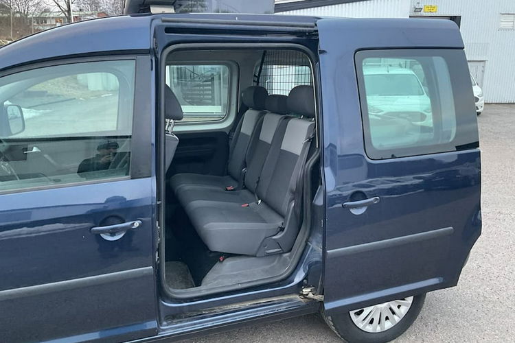 Volkswagen Caddy 2.0 MPI 109 KM 5 osobowy 2014 r cena export zdjęcie 14