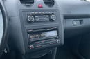 Volkswagen Caddy 2.0 MPI 109 KM 5 osobowy 2014 r cena export zdjęcie 17