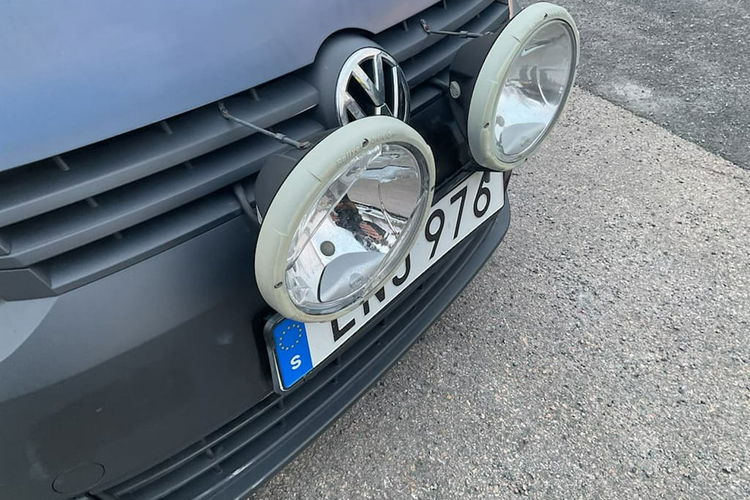 Volkswagen Caddy 2.0 MPI 109 KM 5 osobowy 2014 r cena export zdjęcie 20